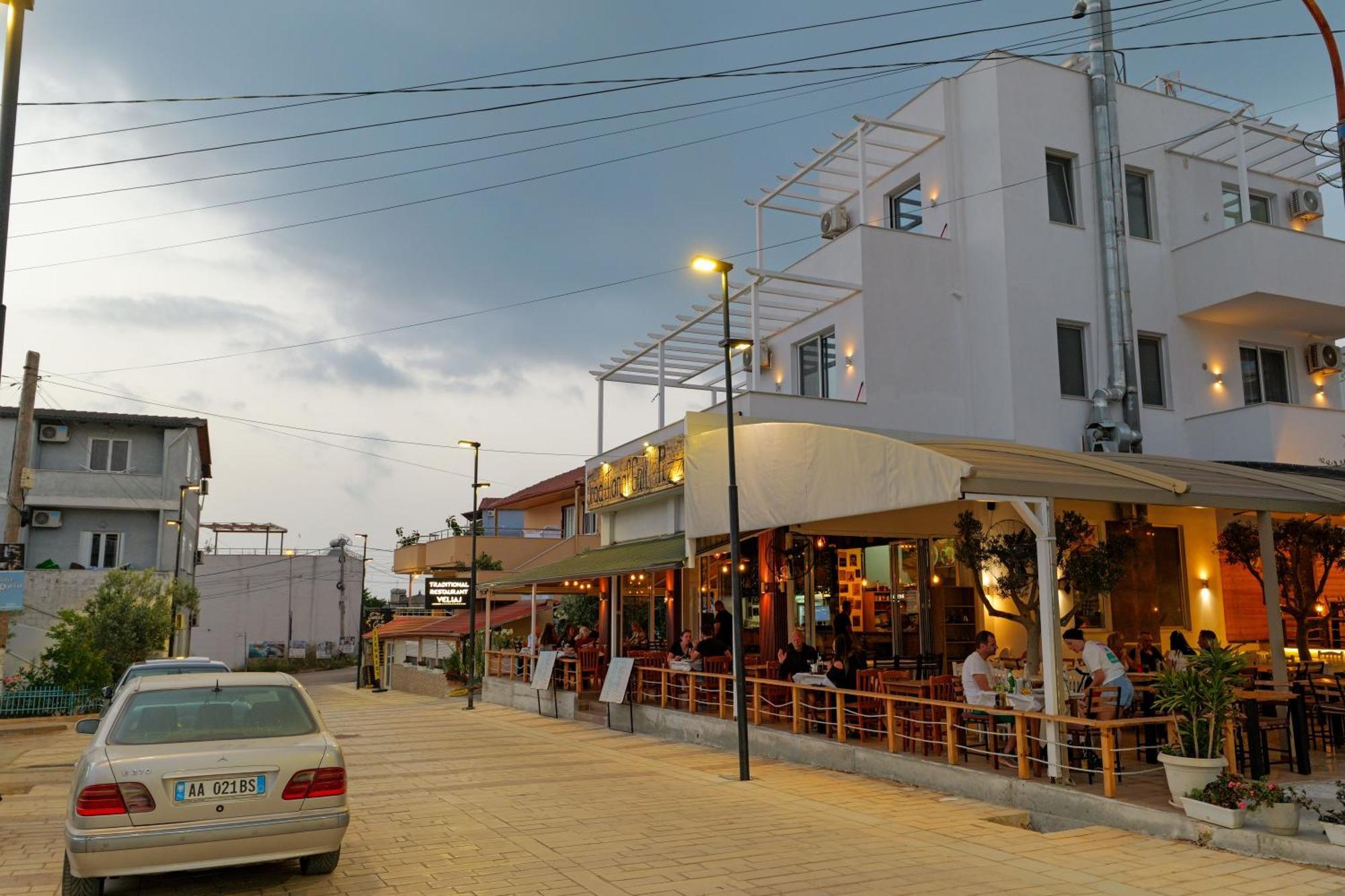 Hotel Veliaj Ksamil Exteriér fotografie