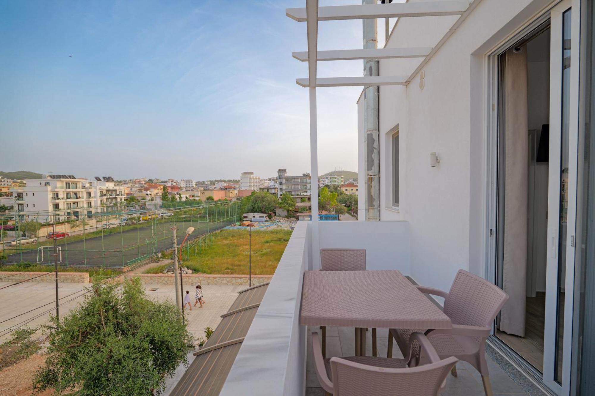 Hotel Veliaj Ksamil Exteriér fotografie