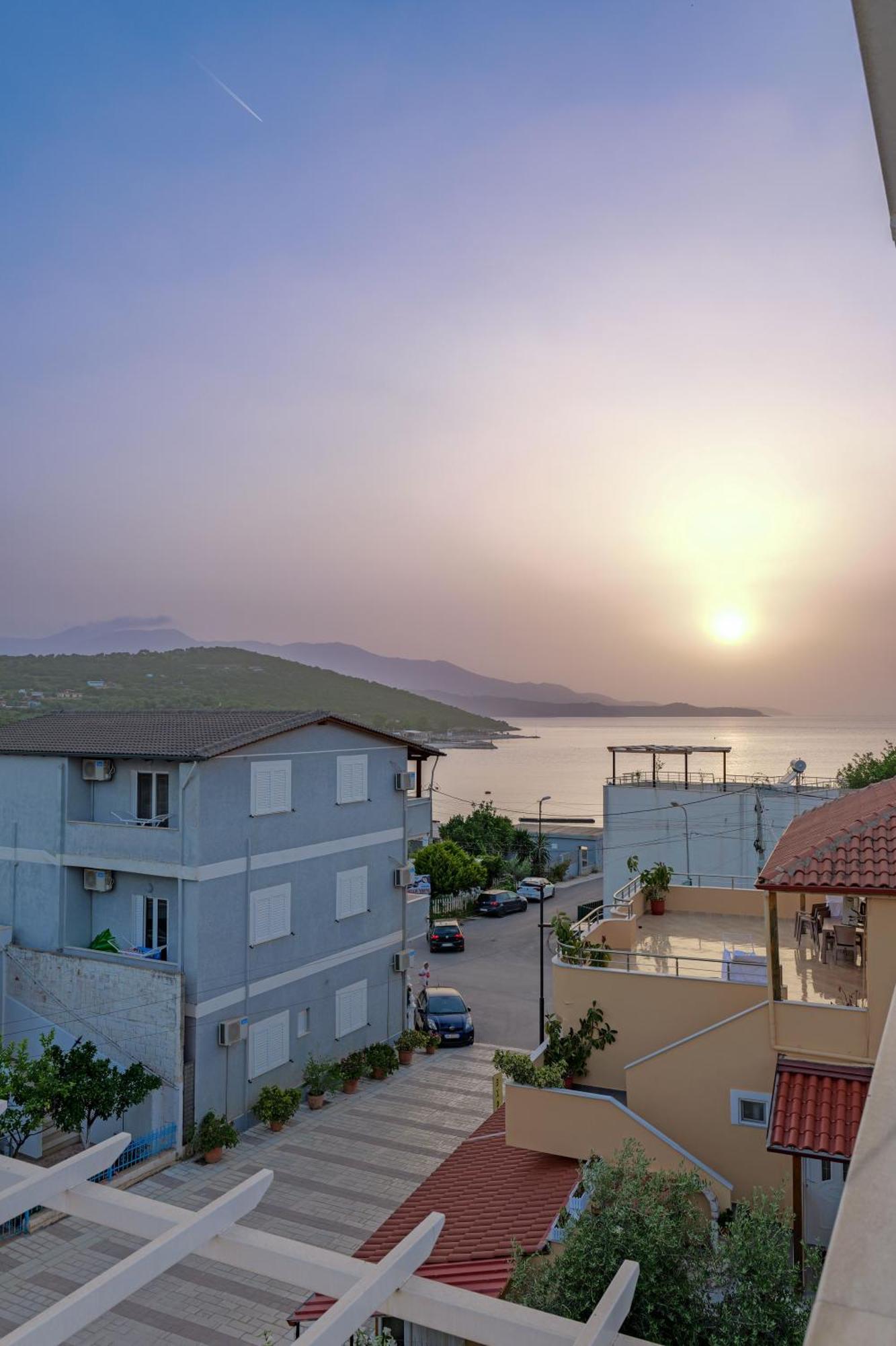 Hotel Veliaj Ksamil Exteriér fotografie