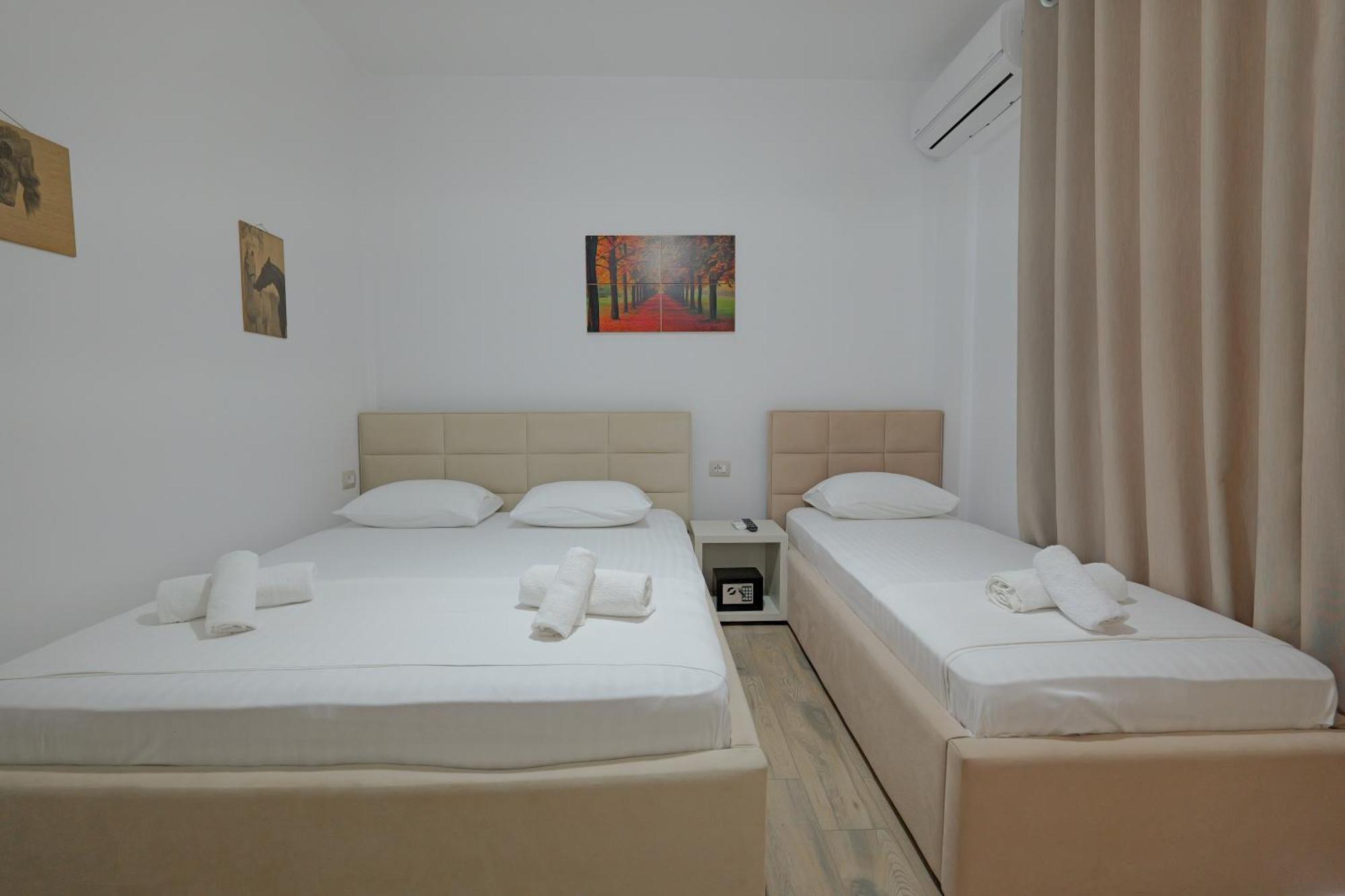 Hotel Veliaj Ksamil Exteriér fotografie