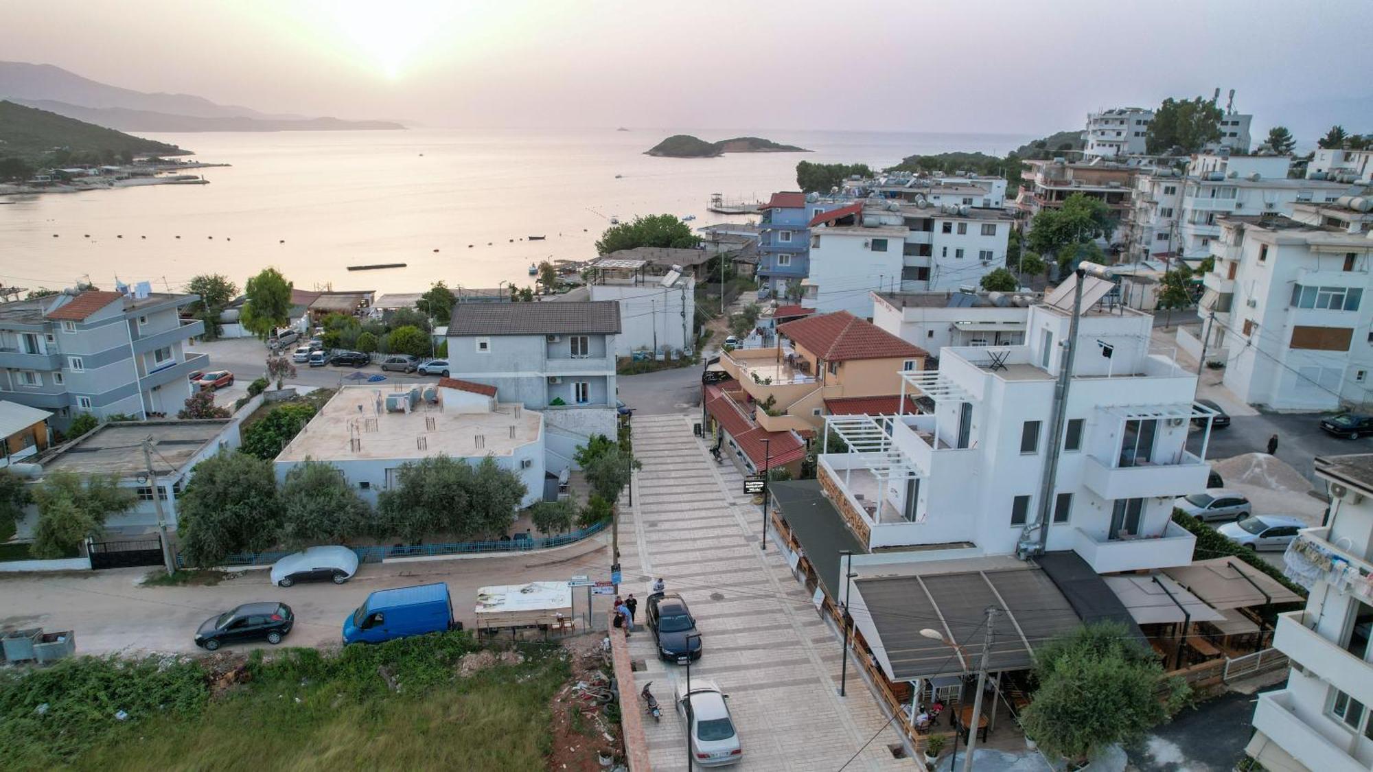 Hotel Veliaj Ksamil Exteriér fotografie