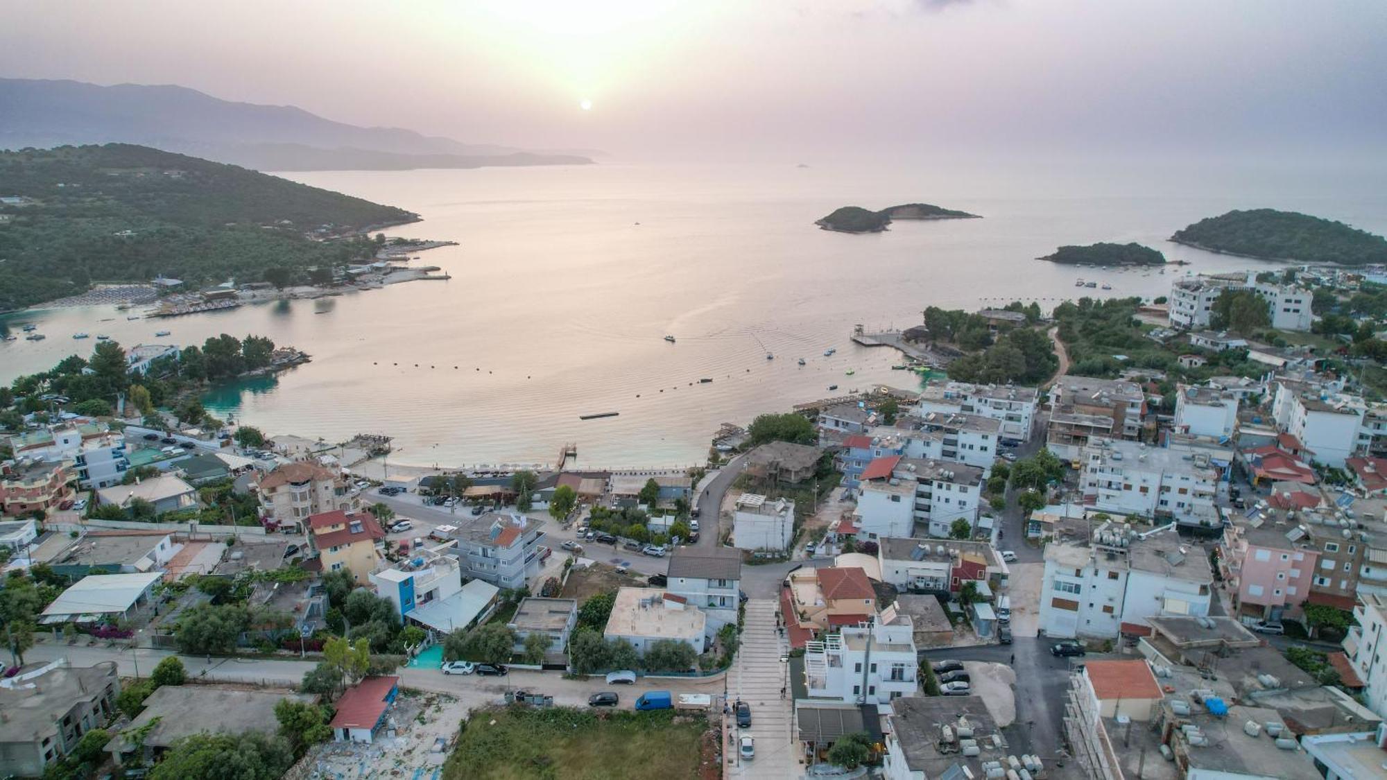 Hotel Veliaj Ksamil Exteriér fotografie